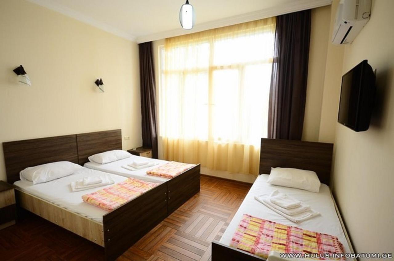 Hulus Hotel 마킨자우리 외부 사진