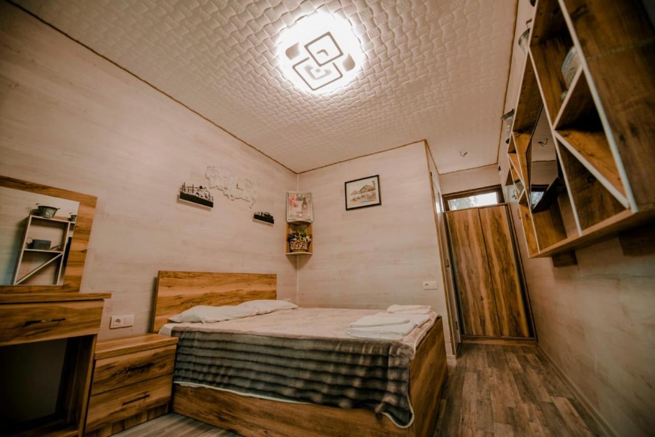 Hulus Hotel 마킨자우리 외부 사진