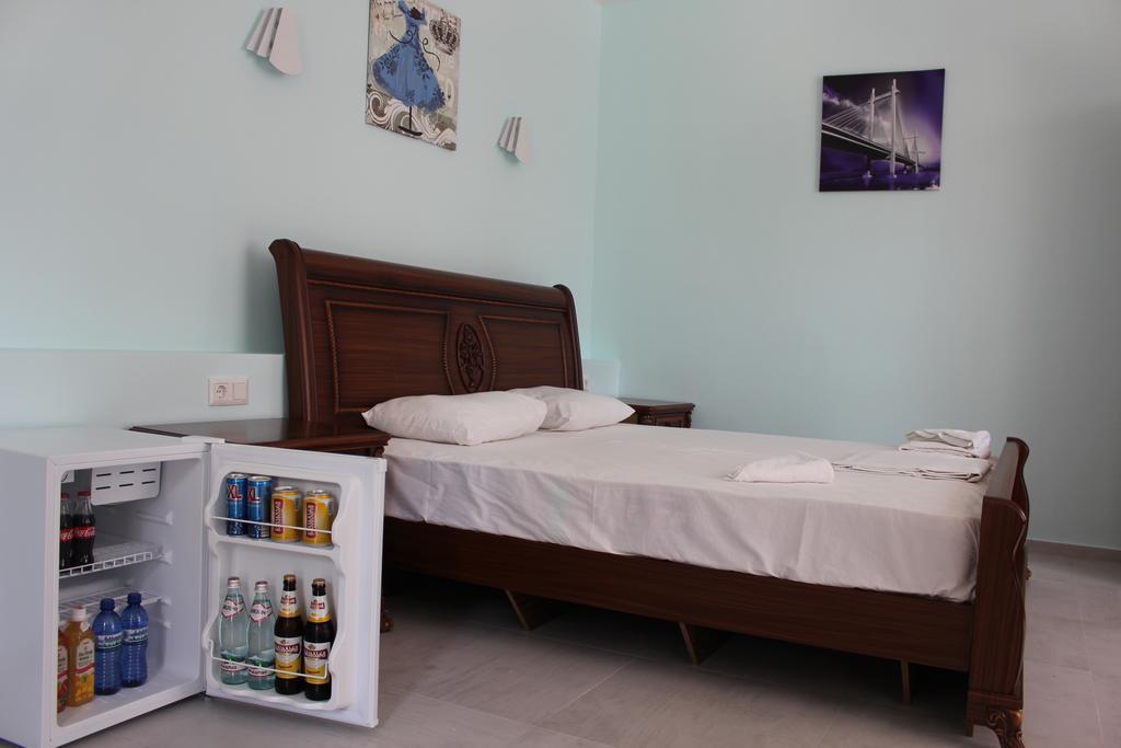 Hulus Hotel 마킨자우리 외부 사진